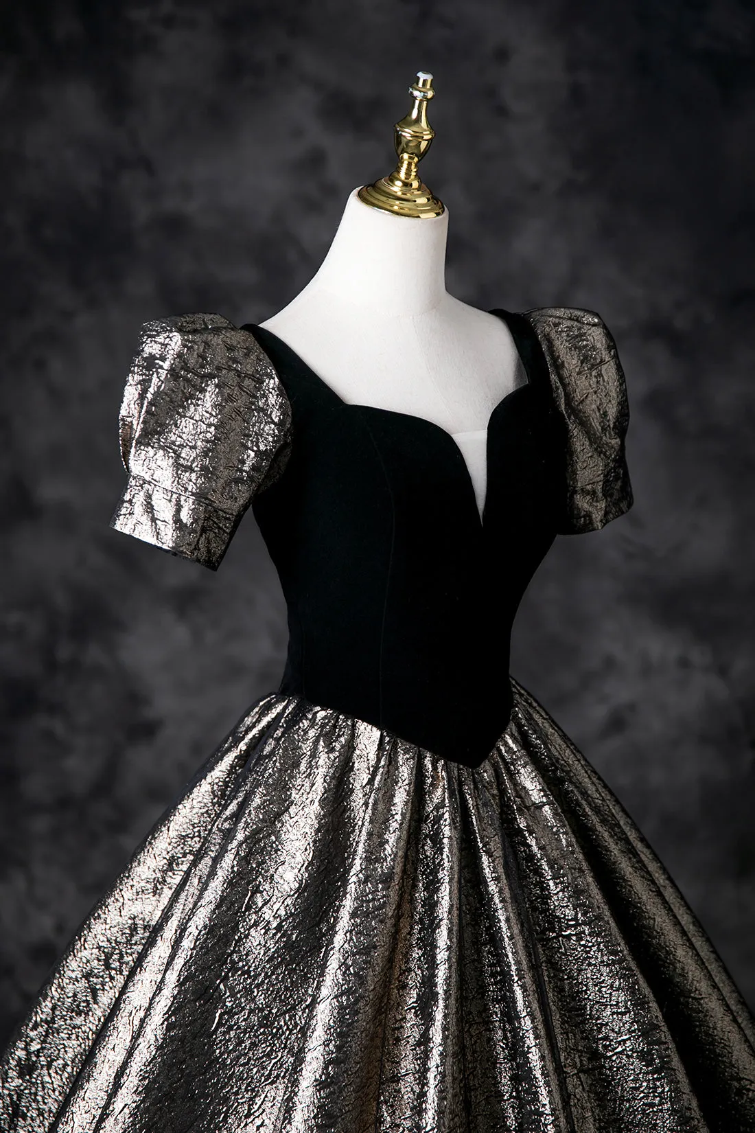 Black Velvet Glitter Prom Dresses, A-Line Short Sleeve Evening Party Dress