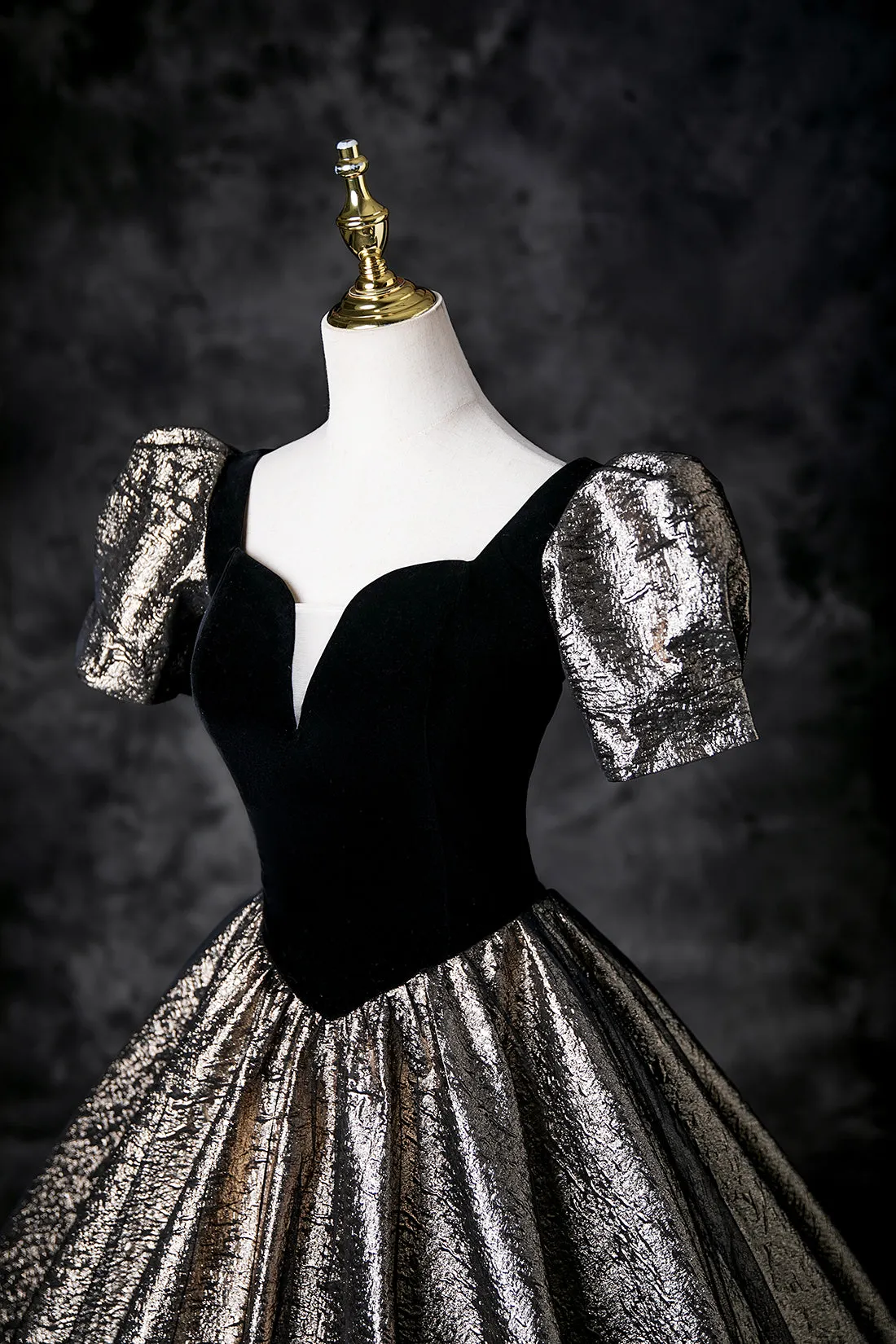 Black Velvet Glitter Prom Dresses, A-Line Short Sleeve Evening Party Dress