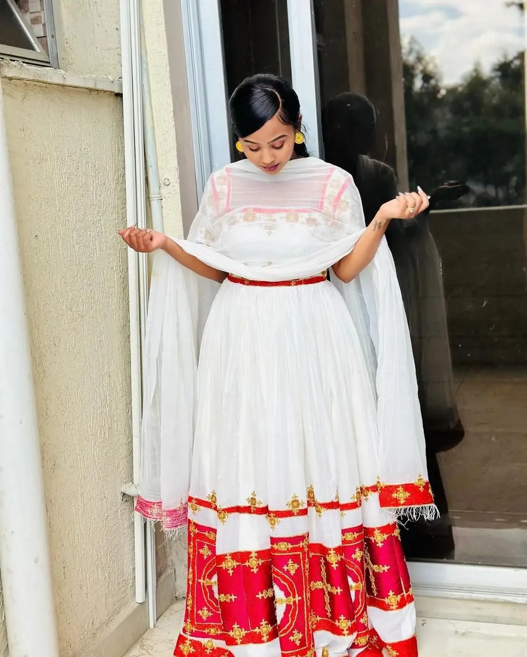Elegant Red Habesha Dress: with Spectacular Cultural Design Ethiopian Traditional Dress Beautiful Eritrean Clothing