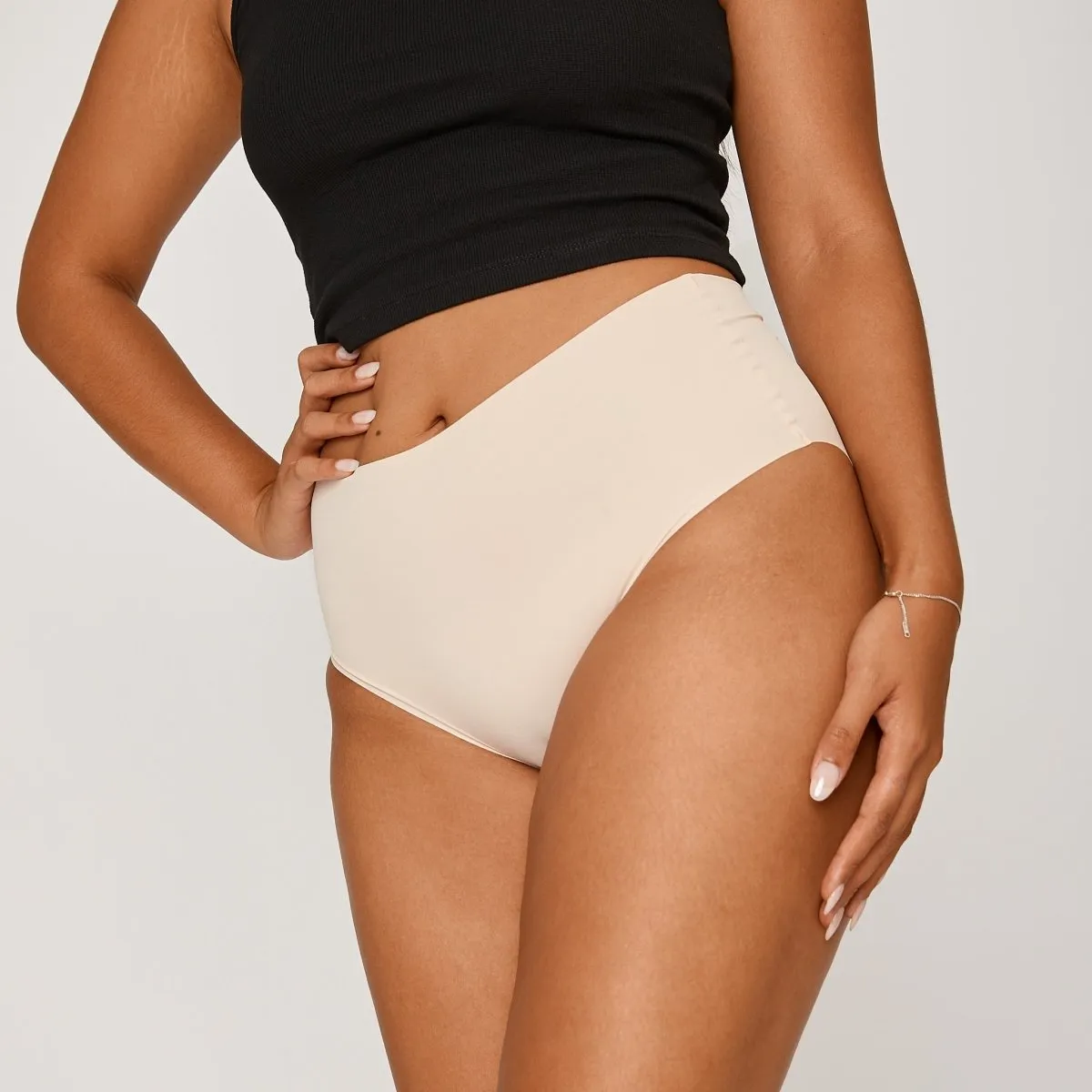 High-Rise Bikini Brief - Seamless Ultrasmooth - Buttermilk