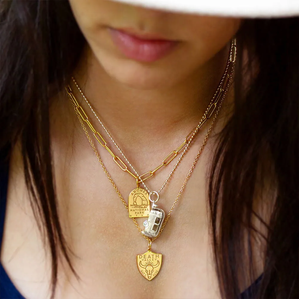 Hot Springs National Park Charm, Solid Gold