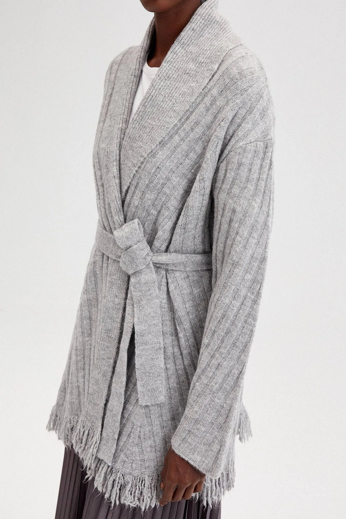 LONG FRINGE CARDIGAN