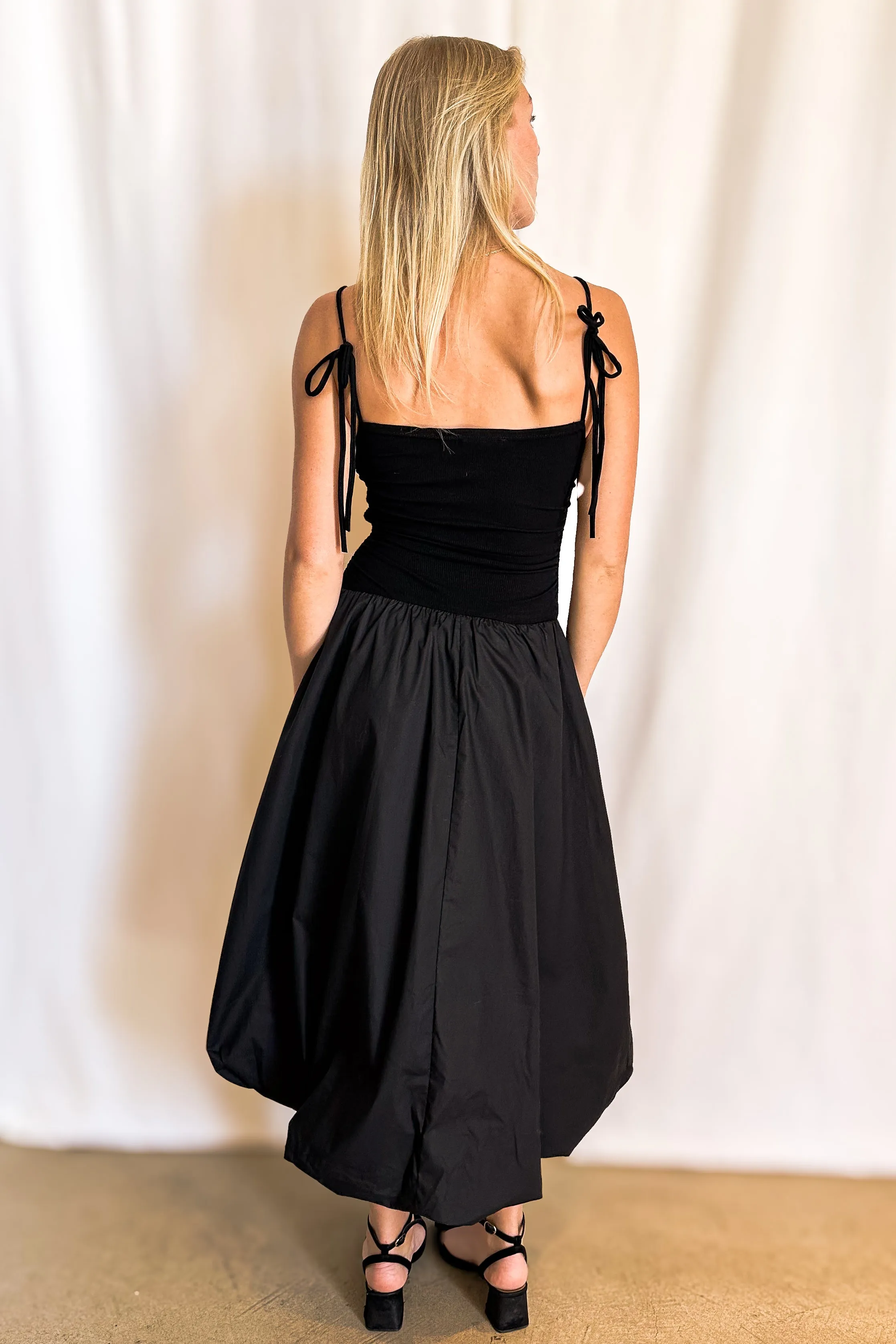 Mixed Textile Bubble Midi Cami Dress / Black