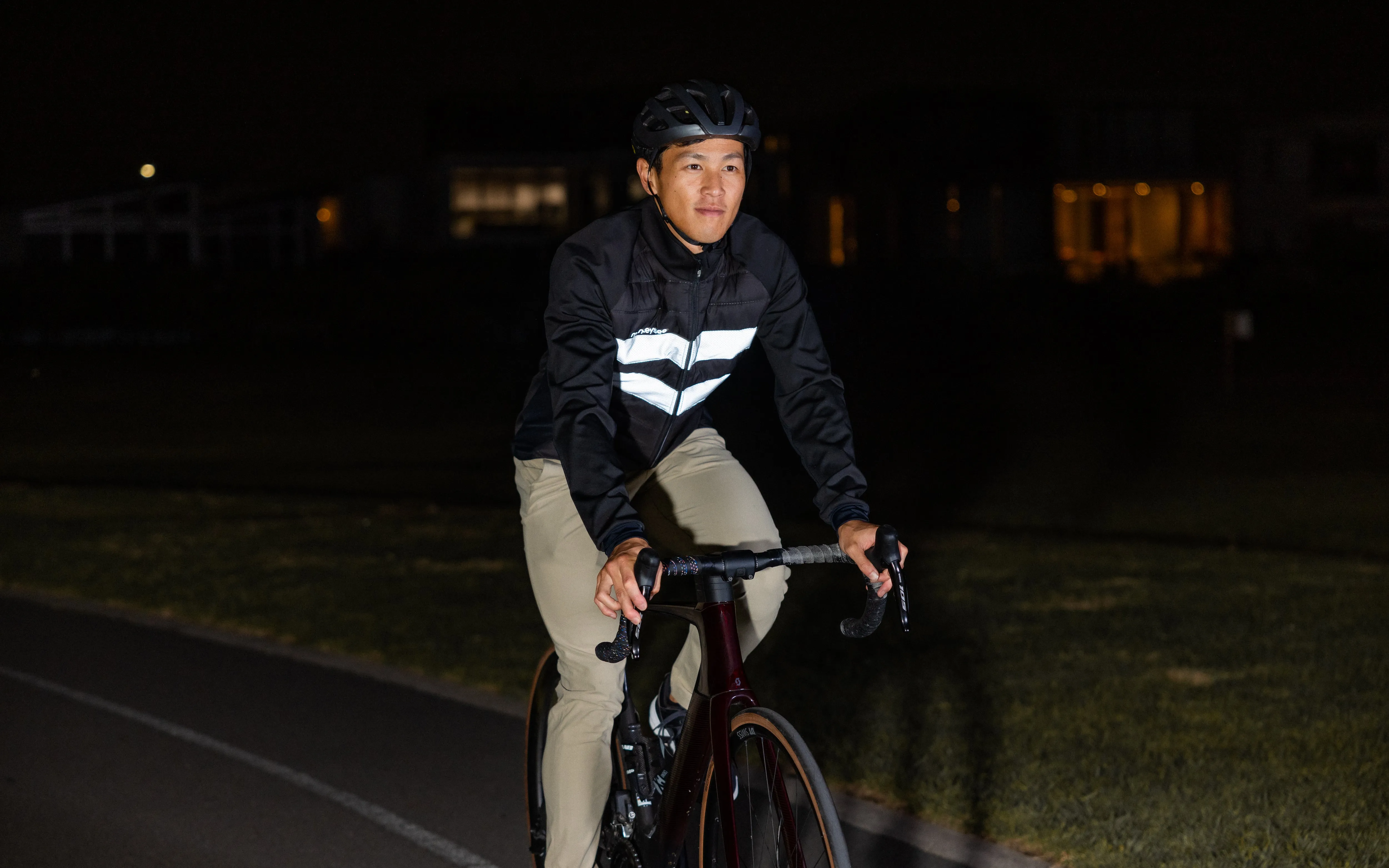 Reflective Thermal Jacket