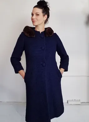 Vintage 1960s Navy Blue Wool Coat With Fur Collar