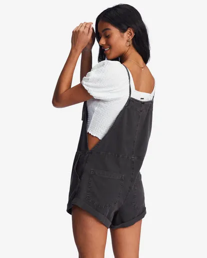 Wild Pursuit Short Overall